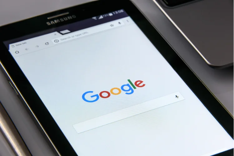 Hoger in Google